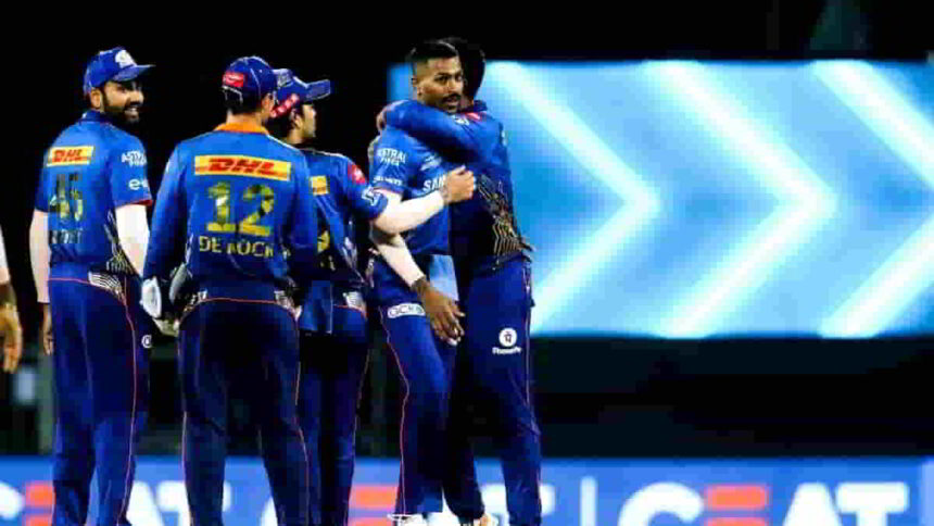 Hardik Runs Out Warner
