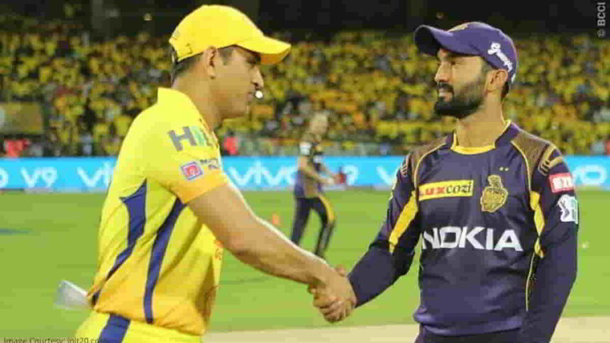Karthik and Dhoni