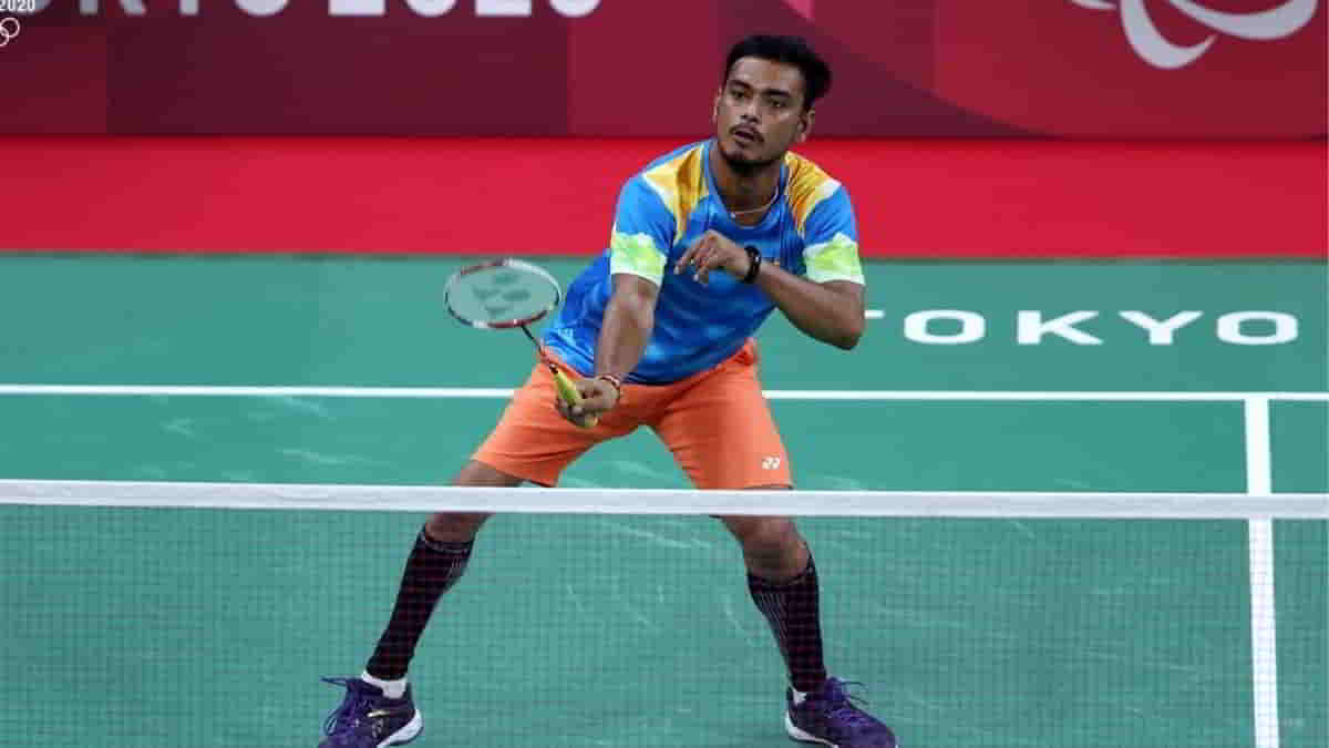 Manoj Sarkar won Bronze