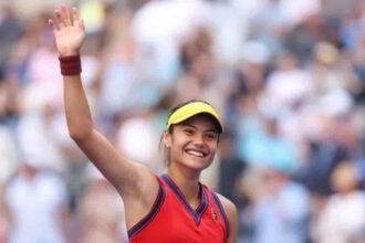 Emma Raducanu reaches quarter finals of US Open
