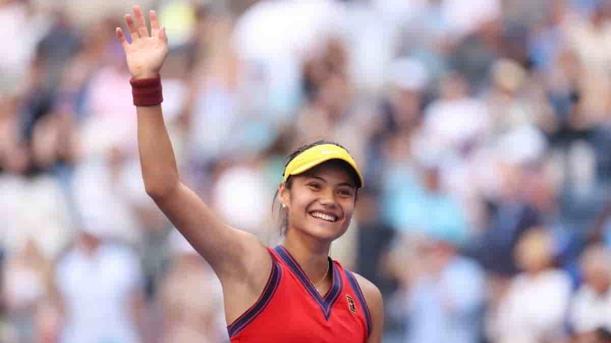 Emma Raducanu reaches quarter finals of US Open