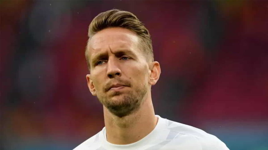 Luuk de Jong joins Barcelona