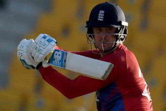 England won by 8 Wickets against Bangladesh