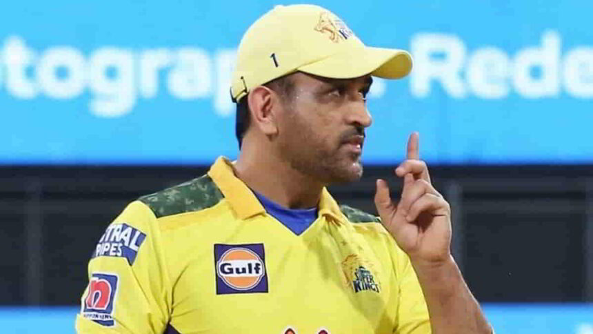 Dhoni hints CSK return