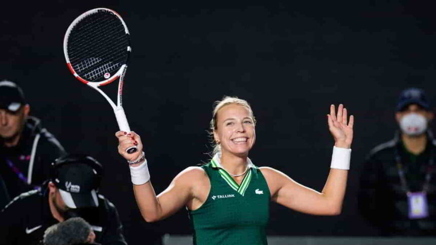 Anett Kontaveit won against Maria Sakkari in 2021 WTA Finals