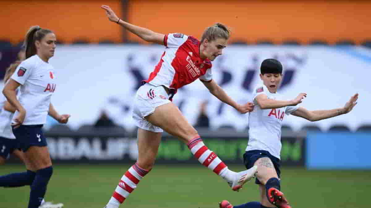 Tottenham Hotspur vs Arsenal in 2021–22 FA Women’s Super League