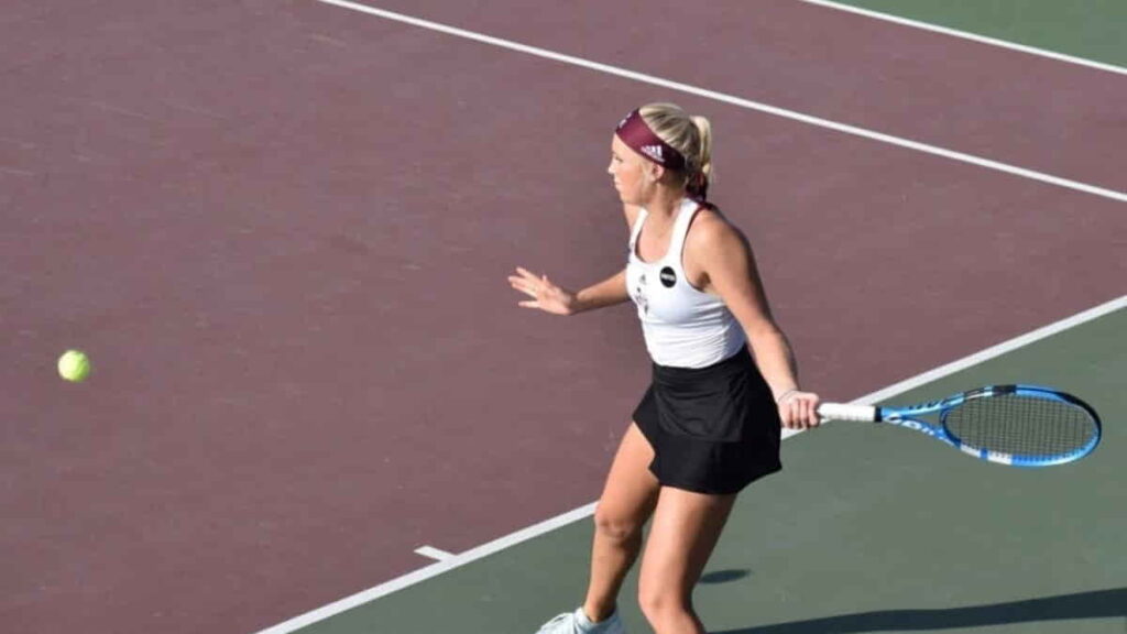 Jayci Goldsmith and her partner graduate Tatiana Makarova defeated their opponents with a score