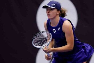 Swiatek wins second straight WTA Stuttgart title
