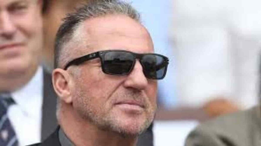 Ian Botham Biography - Records and Achievements