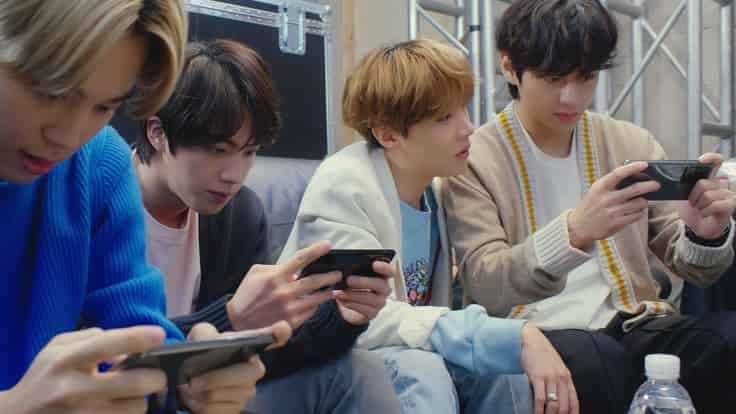 Mobile gaming