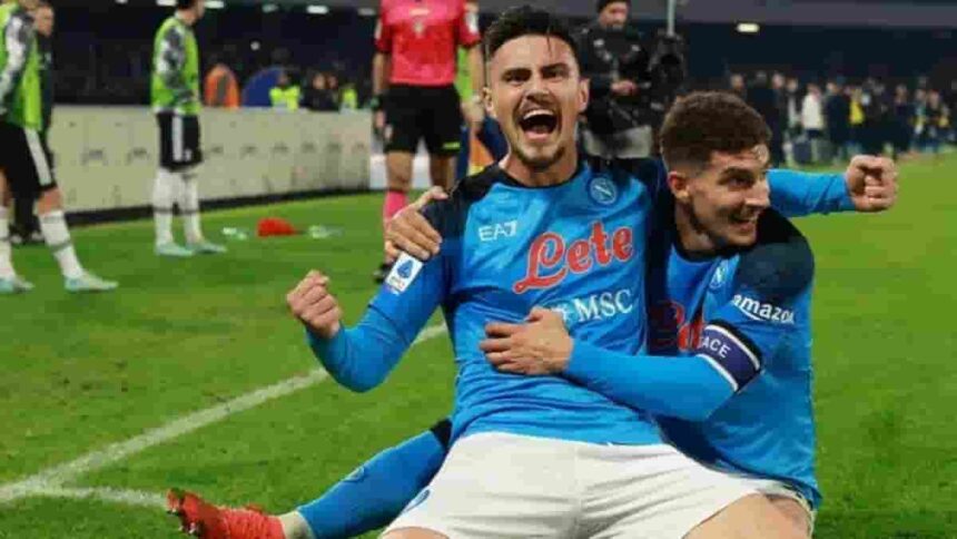 Napoli hand Juventus 5-1 thrashing, remain on top