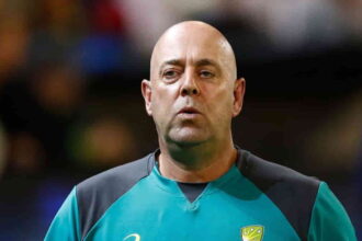 Darren Lehmann urges Australia to pick Ashton Agar as second spinner on Test tour of India