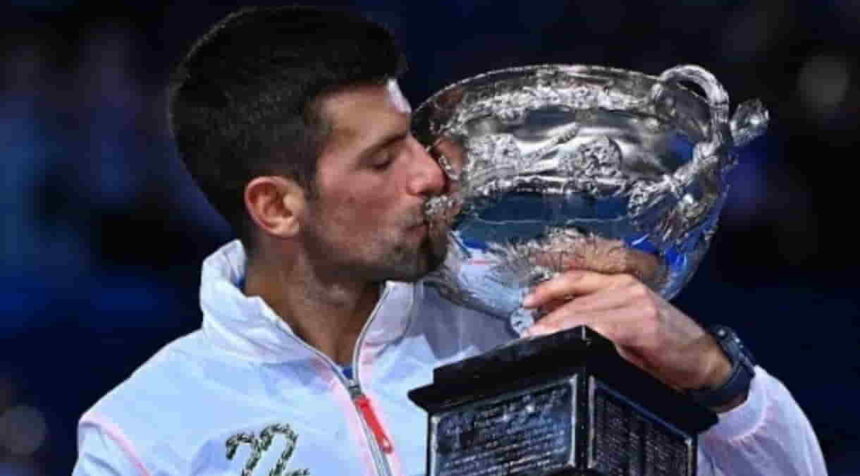 Djokovic breaks Stefanie Graf's record for most weeks as World No. 1.