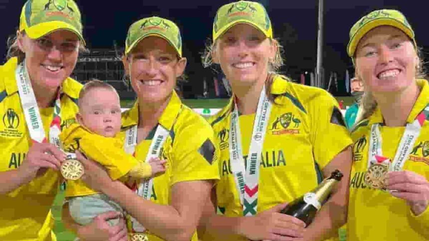 Megan Schutt - Women t20 world cup records