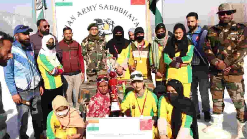 Army organises Women's Snow Cricket tournament in Kashmir