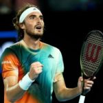 Australian Open Stefanos Tsitsipas cruises into semis with win over Jannik Sinner.