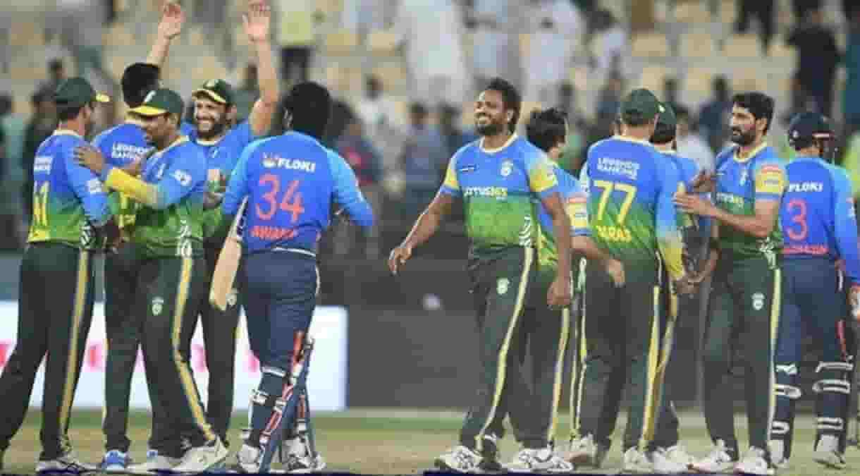 LLC Masters Asia Lions start strong, defeat India Maharajas by nine runs.(photo@llct20Twitter)