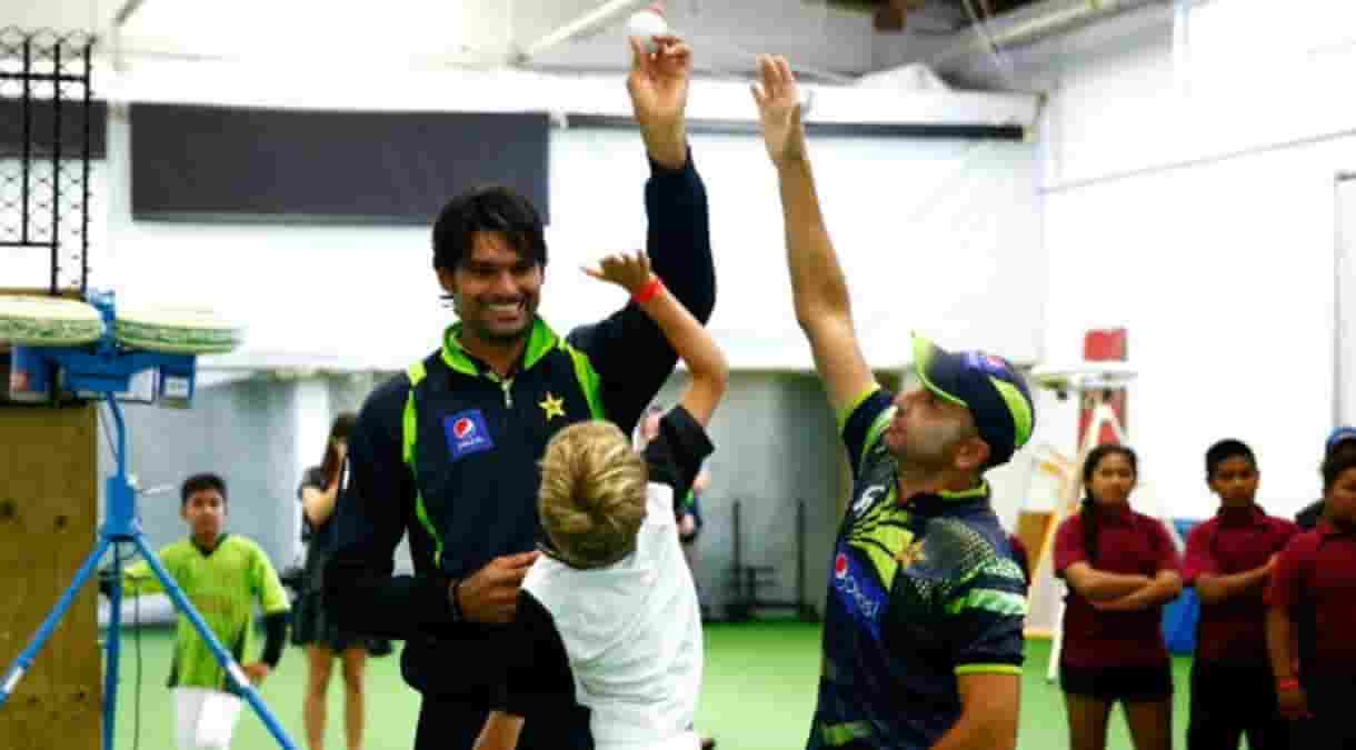 top 5 heaviest cricketers in the world