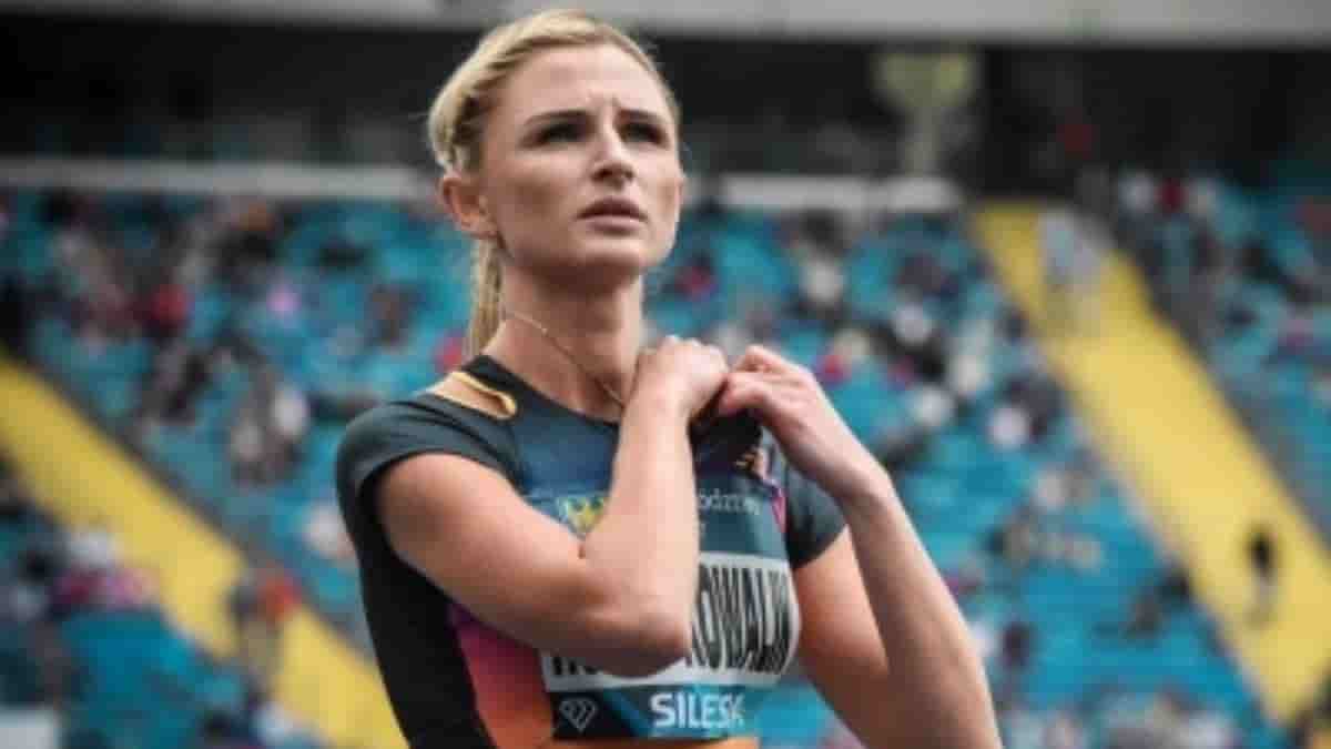 Olympic champion Holub-Kowalik suspends sprinter career