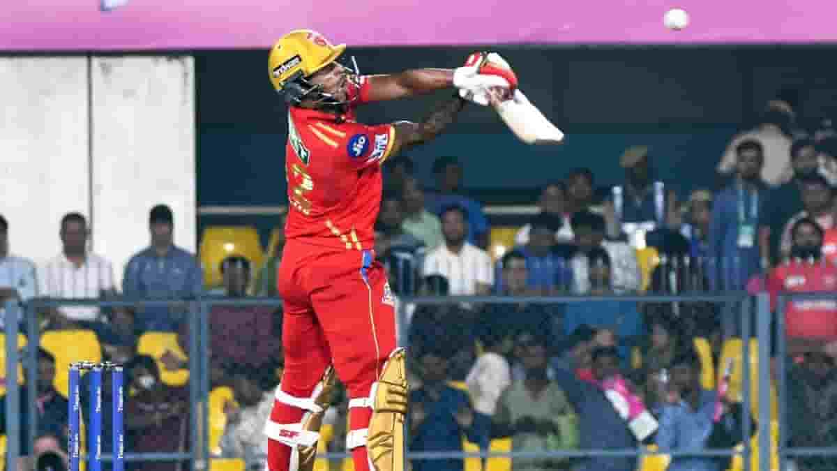 Shikhar Dhawan hits 50th fifty plus score in IPL