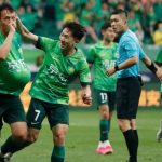 Beijing Guoan crushes Cangzhou Mighty Lions in Chinese Super League. (Photo: XinhuaIANS)