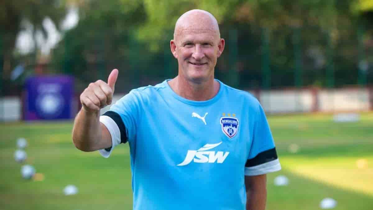 RFDL helps us identify who can train the club's first team, says BFC head coach Simon Grayson
