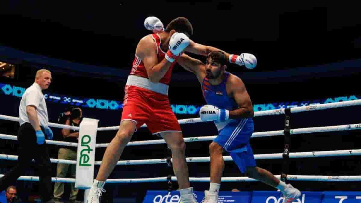 World Boxing Championships Narender storms into pre-quarters, Govind and Deepak also move to next round (ld)