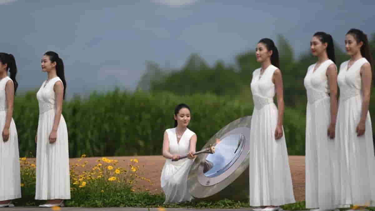 Flame for Hangzhou 2022 Asian Games lit in Liangzhu culture site.(photo:Xinhua/IANS)