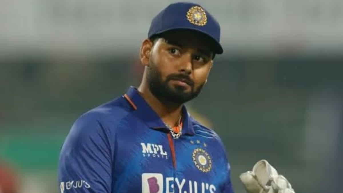 Pant's recovery going faster than expected: Report