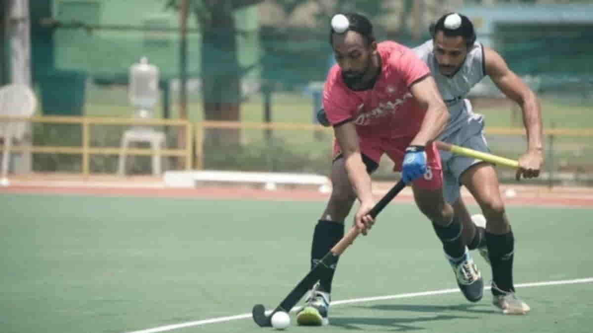 Yoga helps Indian men, women's hockey teams manage stress
