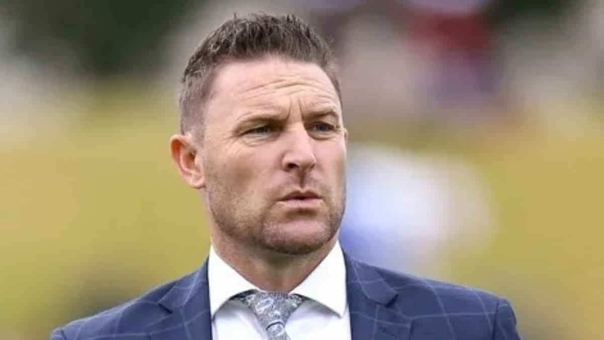 England's World Cup defense off to a rocky start, but Brendon McCullum remains confident