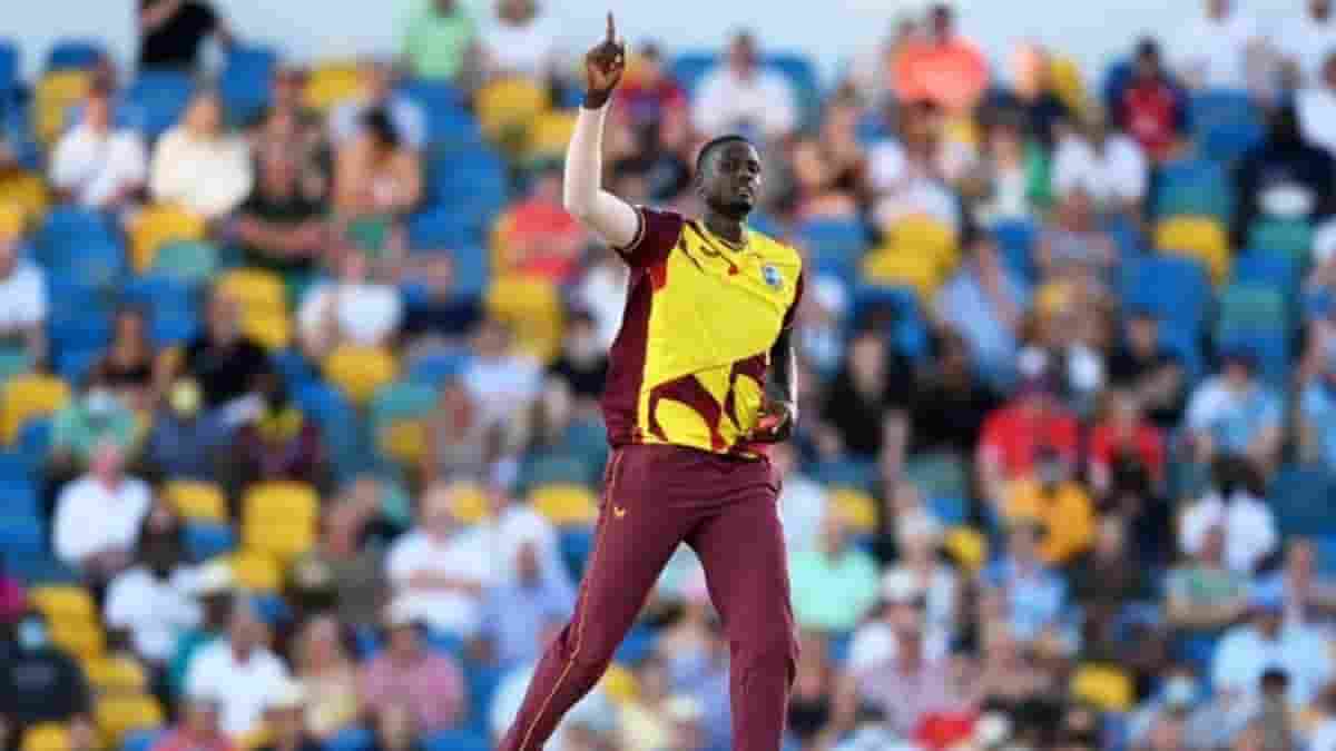 Jason Holder, Alzarri Joseph leave World Cup qualifier to manage workload ahead of Test series vs India