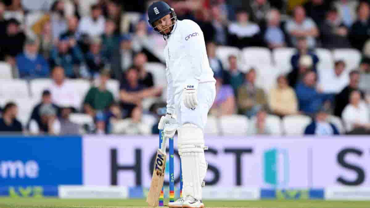 Ashes 2023: Geoffrey Boycott wants England to drop Jonny Bairstow