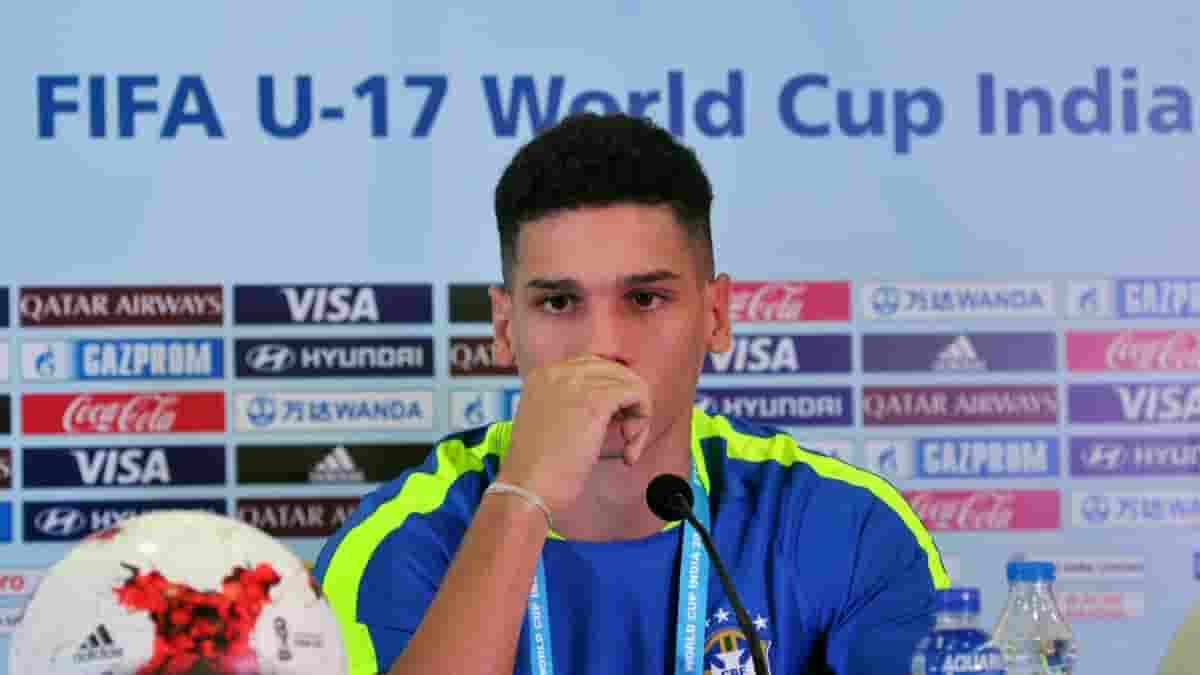 Paulinho joins Atletico Mineiro on permanent deal