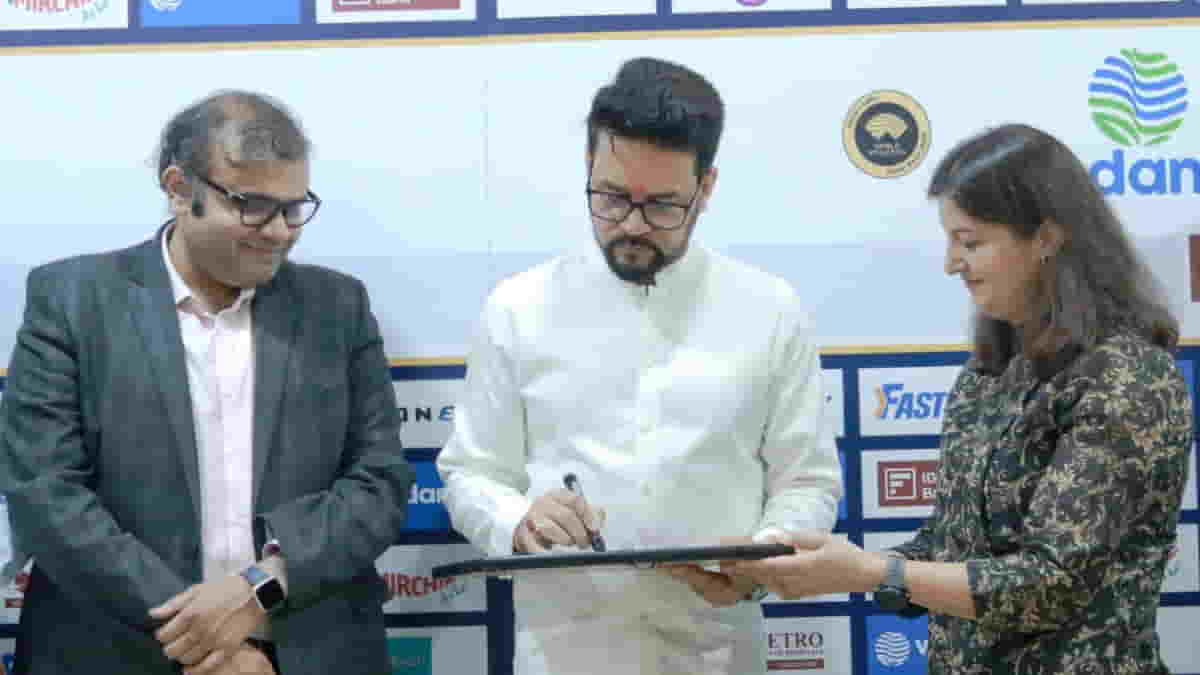 Anurag Thakur becomes first person to register for Delhi Half Marathon 2023