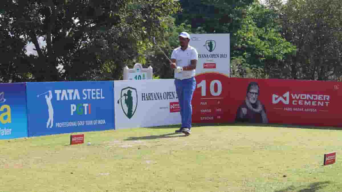 Akshay Sharma Leads by Two Strokes with Week's Lowest Score at Haryana Open Golf