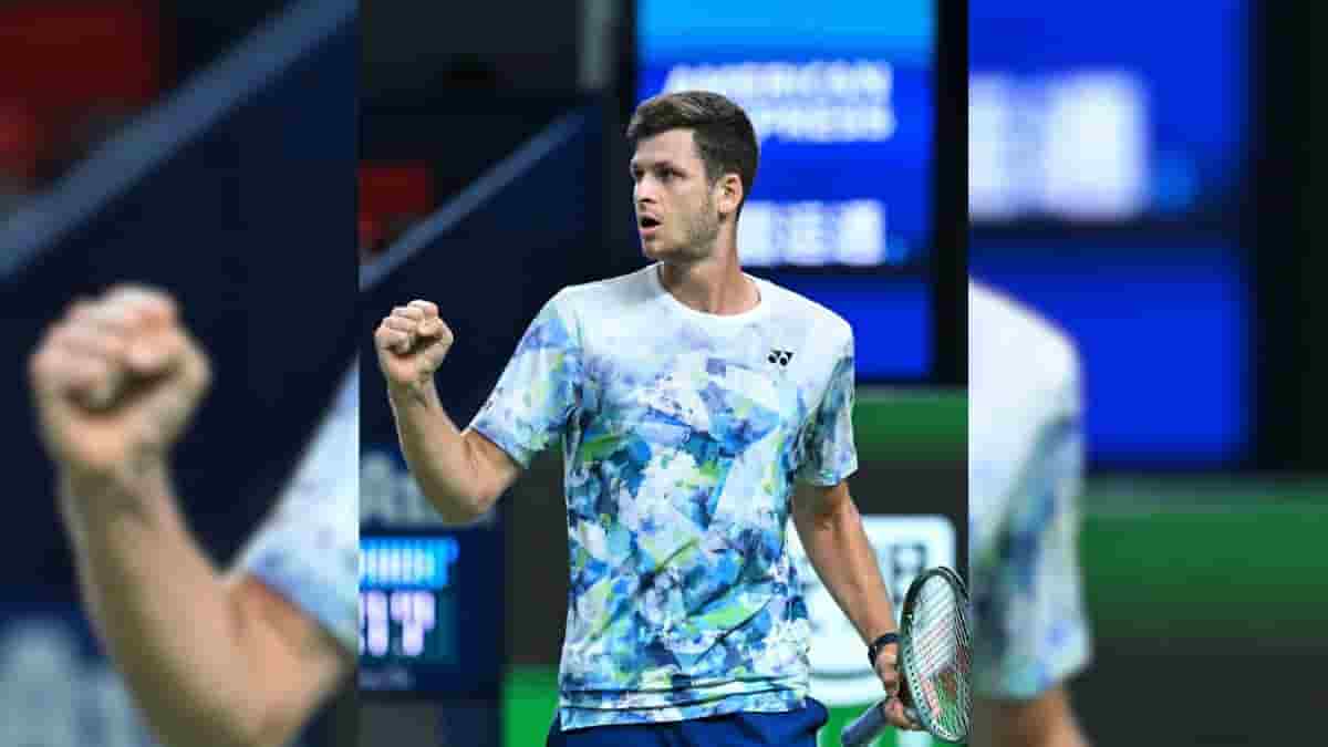 Hurkacz Zhang to reach Shanghai Masters quarterfinals