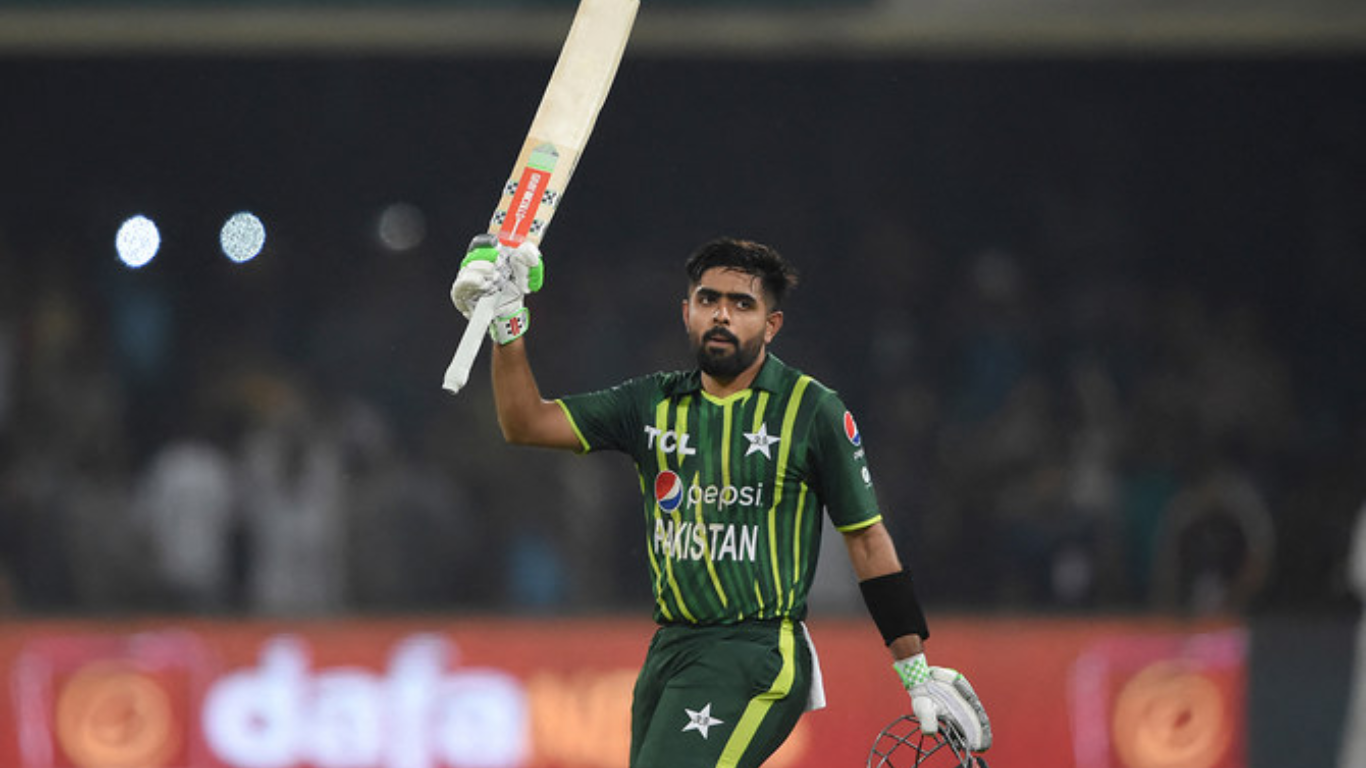 Babar Azam Signs with Sydney Sixers for His First BBL Season