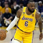 LeBron's 25-Point Streak Ends: Lakers' Season