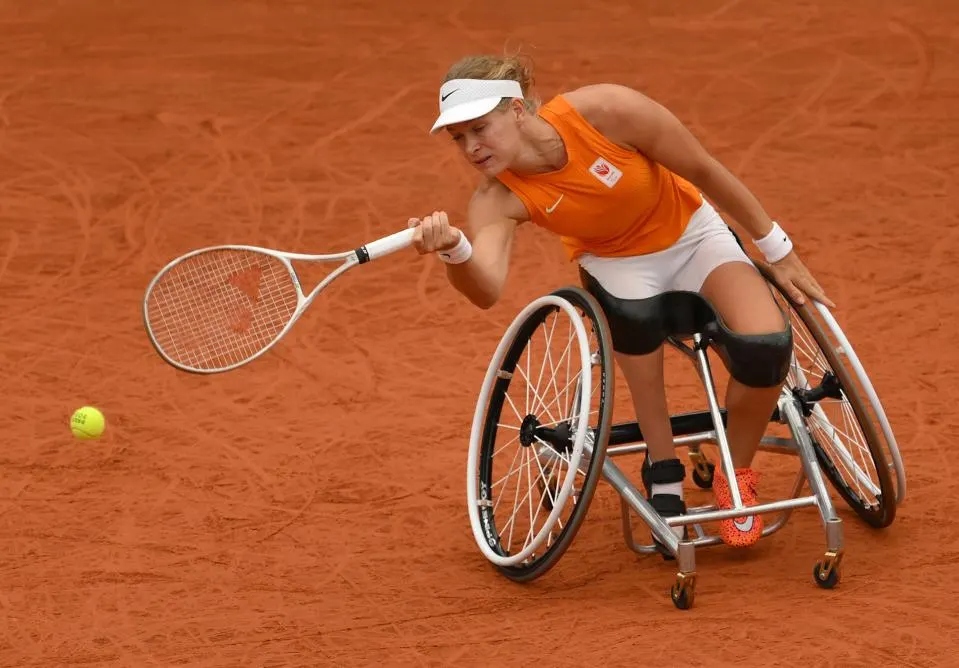 Google Celebrates Wheelchair Tennis at Paris Paralympics 2024 with Vibrant Doodle