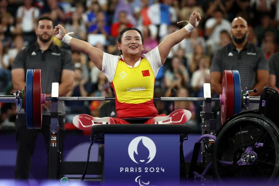 Paris Paralympics 2024: China's Guo Lingling Shatters World Record in Powerlifting