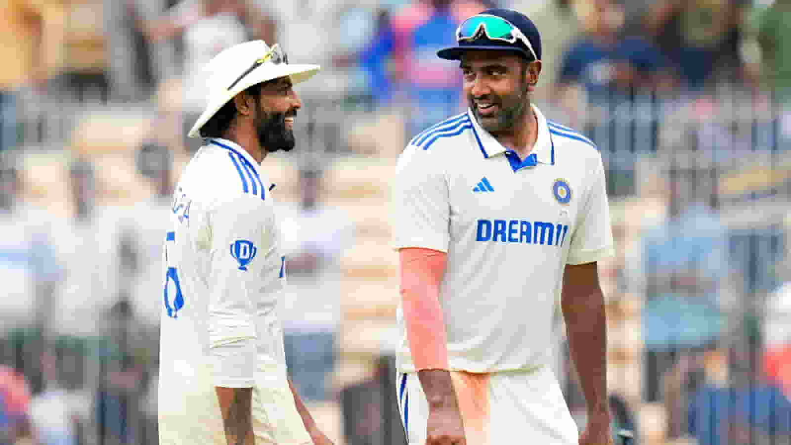 MS Dhoni's 5 Crucial Decisions Which Influenced Indian Cricket