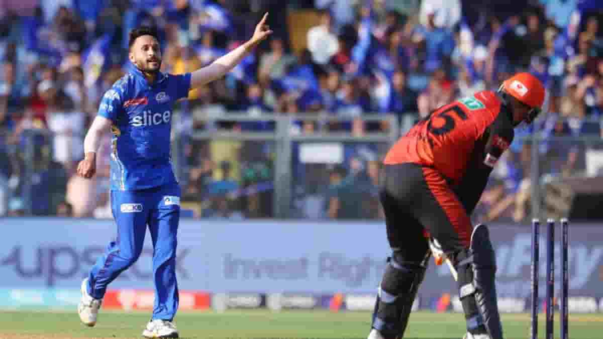 IPL 2025: MI's 3 Released Superstars Who Can Get Mega Bids