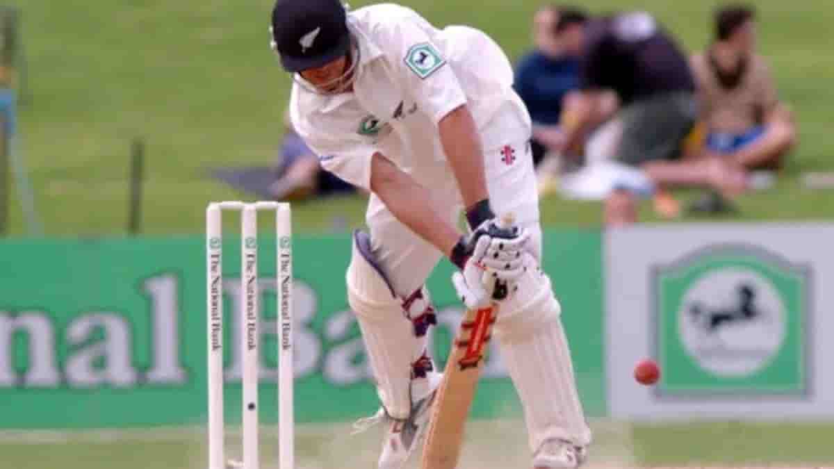 Fast bowler demonstrating how to bowl a yorker in cricket with perfect form and technique