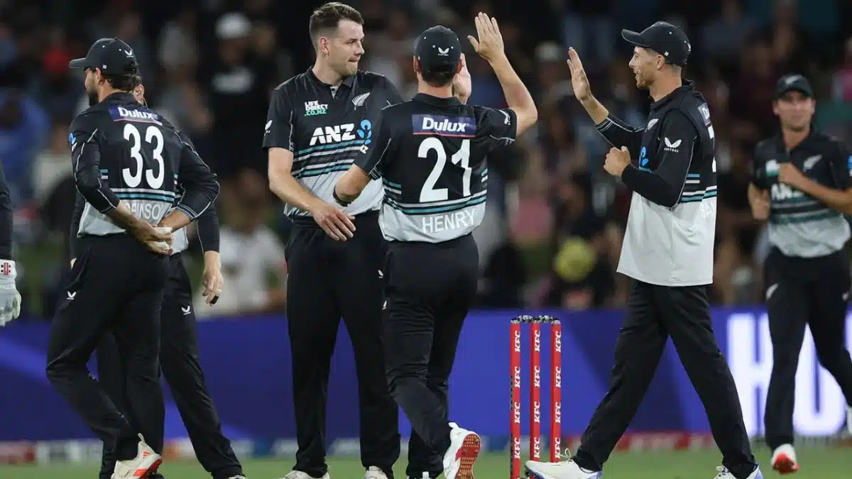 SL vs NZ: Bowler's Saves The Day For NZ By Defending 8 Runs (Credits- ESPN)