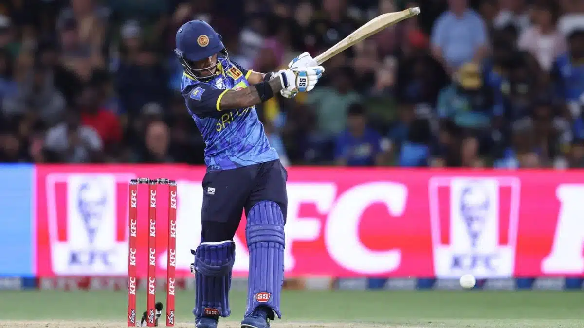 SL vs NZ: Bowler's Saves The Day For NZ By Defending 8 Runs