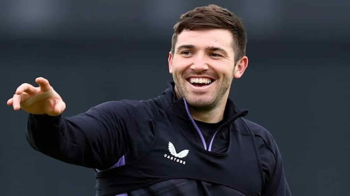 Jamie Overton 