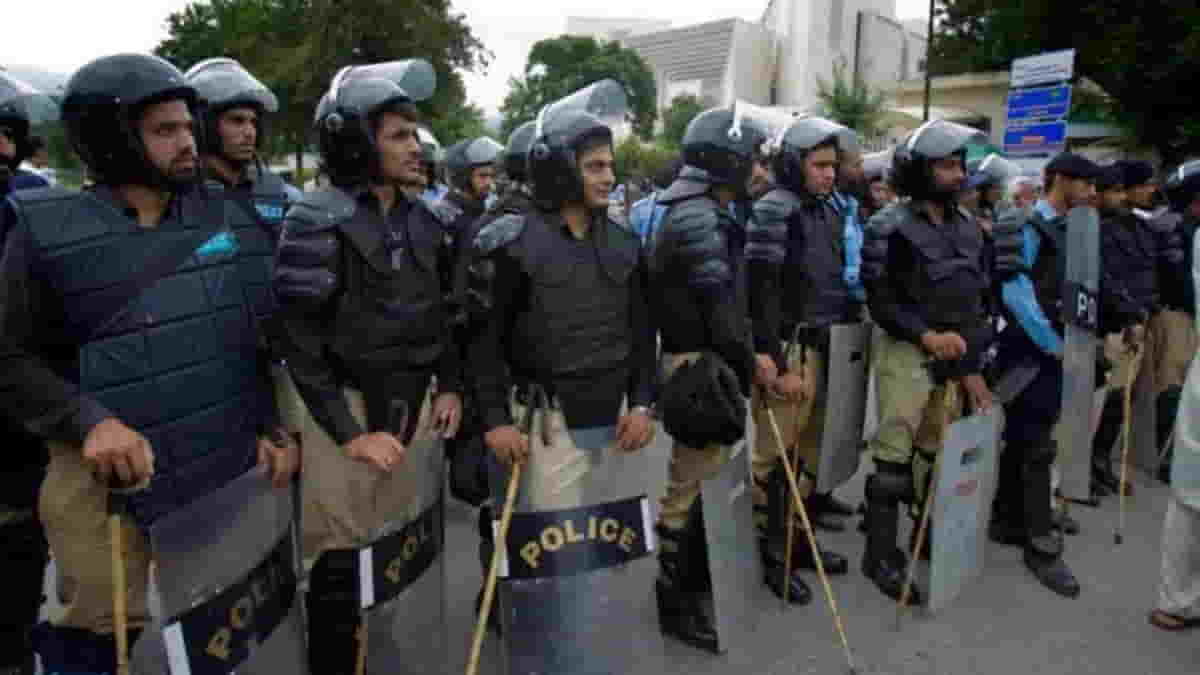 ICC Champions Trophy 2025 security heightened at Rawalpindi Stadium after armed suspect arrest. (Credits-ESPN) 