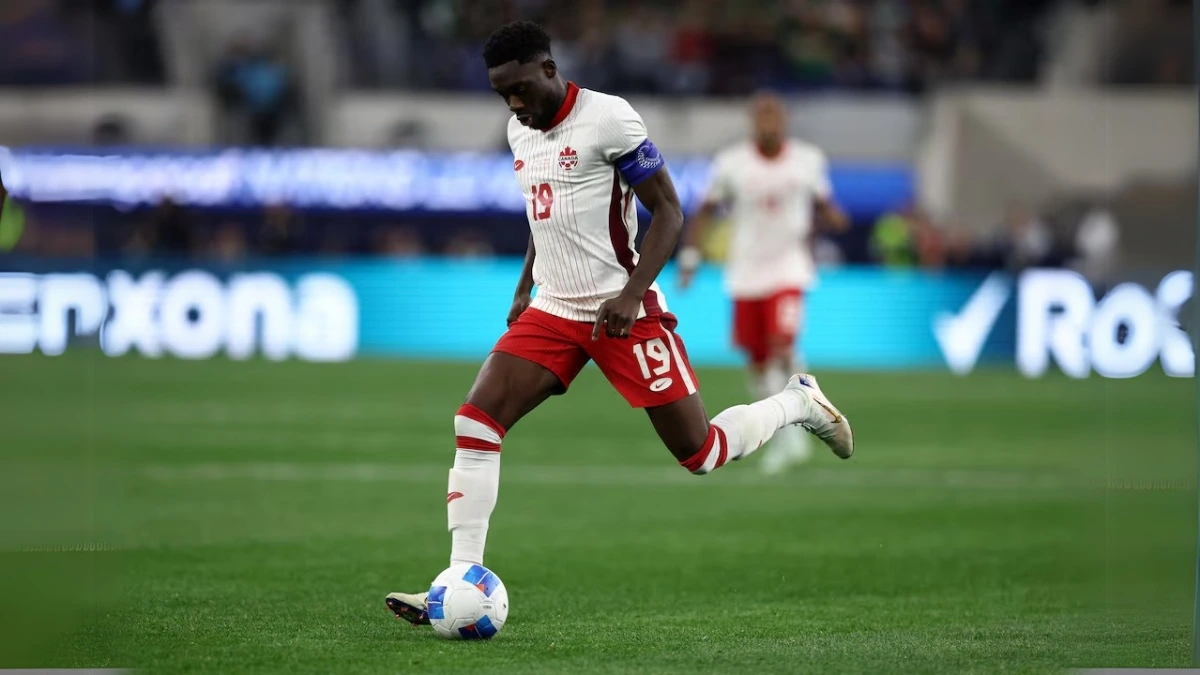 Alphonso Davies' Season Is Over With An ACL: Agent Criticises Canada Team Officials For The Injury