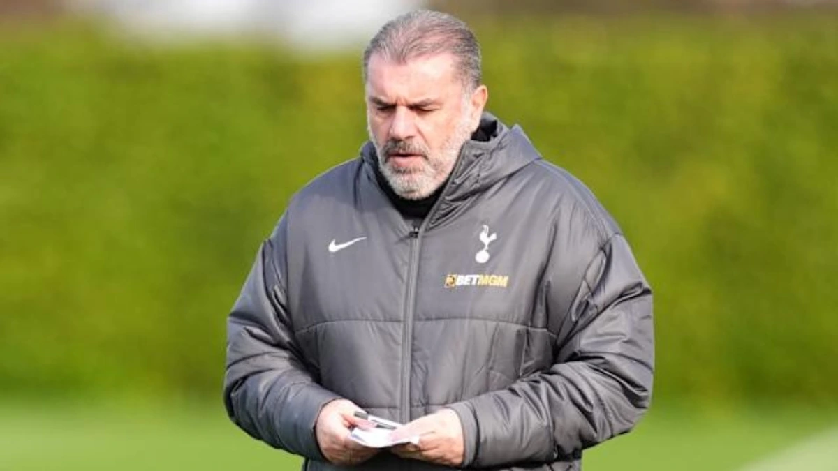 Reports Suggests That Iraola Likely To Replace Postecoglou As The Tottenham Boss